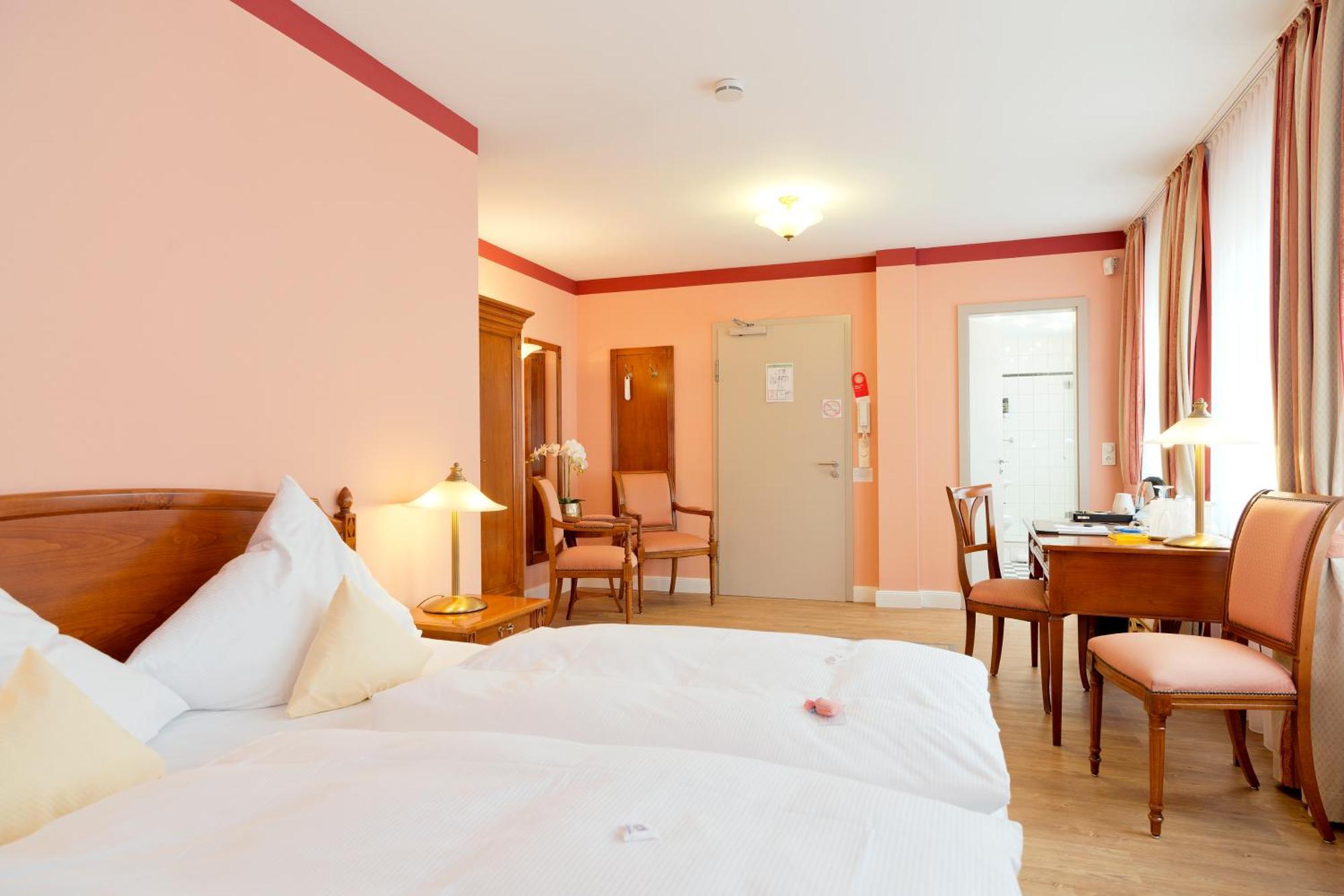 Hotel Villa Monte Vino Потсдам Екстер'єр фото