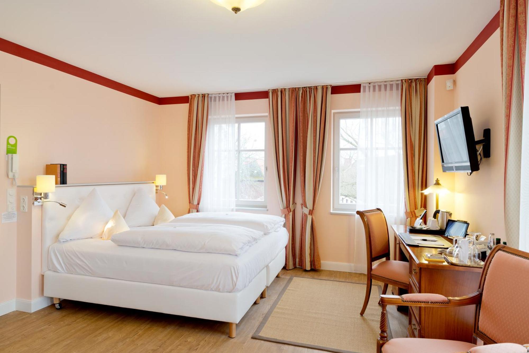 Hotel Villa Monte Vino Потсдам Екстер'єр фото