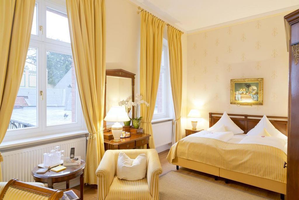 Hotel Villa Monte Vino Потсдам Екстер'єр фото